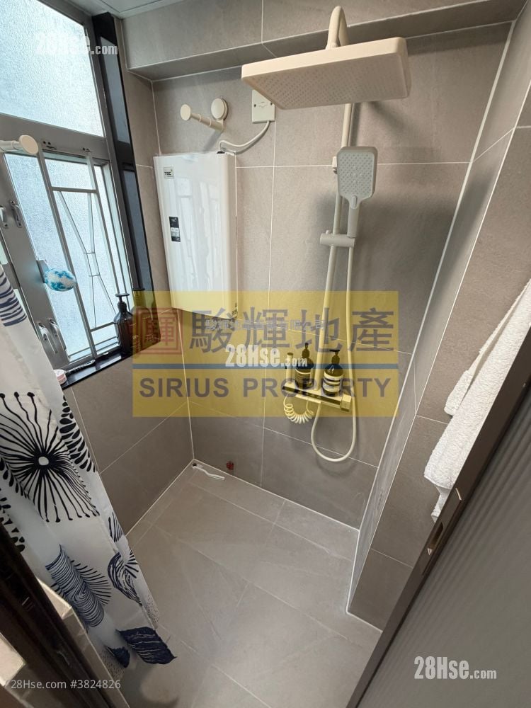 King's Mansion Sell 2 Bedrooms , 2 Bathrooms 438 ft²