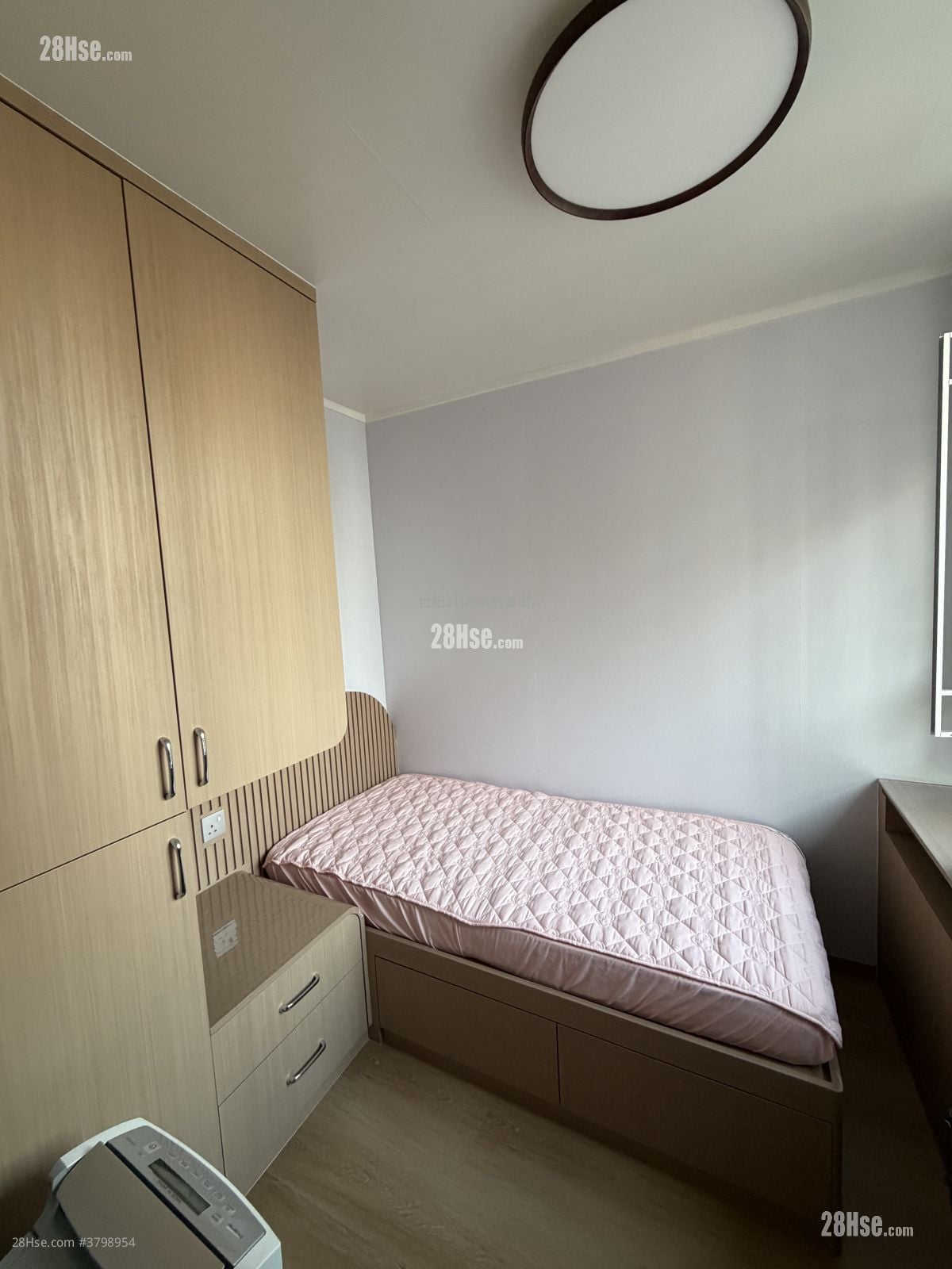 Po Ming Court Sell 3 Bedrooms , 1 Bathroom 594 ft²