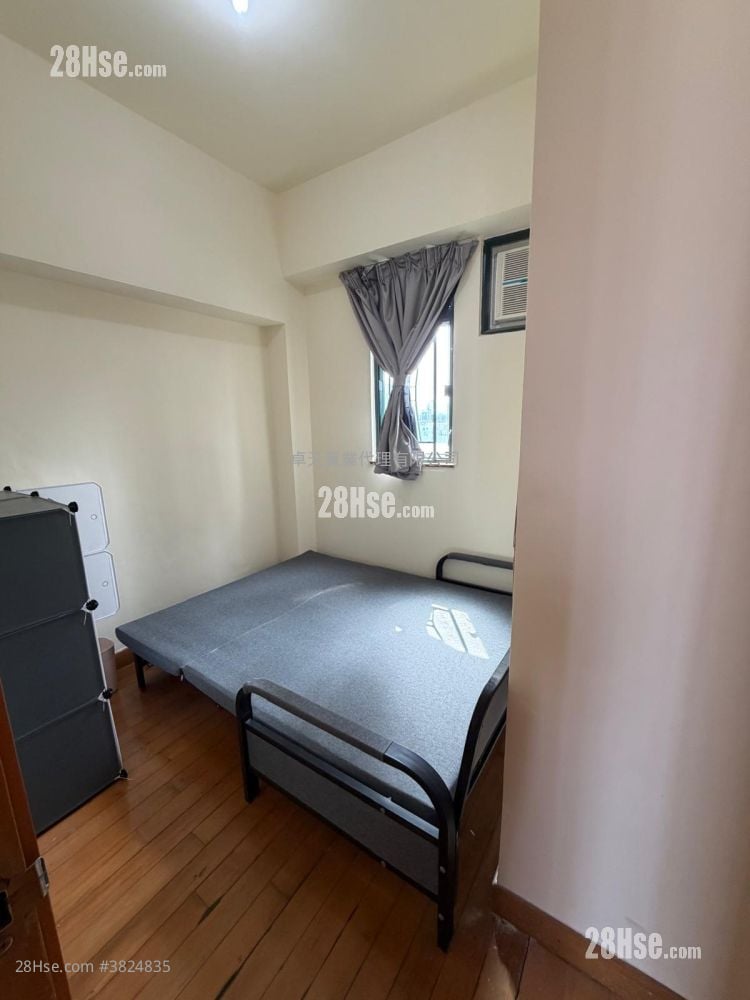 Kingsgate Sell 3 Bedrooms , 1 Bathroom 524 ft²