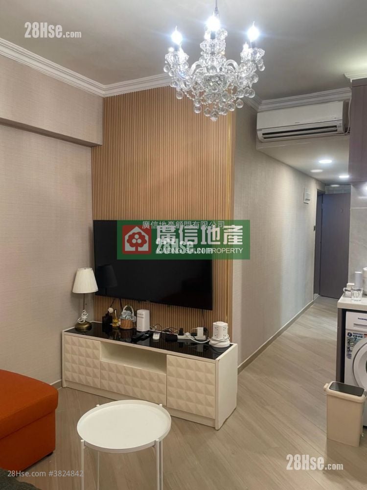 Lee Kwan Building Sell 3 Bedrooms , 2 Bathrooms 506 ft²
