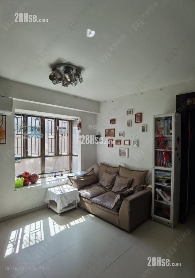 华翠豪园 售盘 2 房 , 1 浴室 537 平方尺