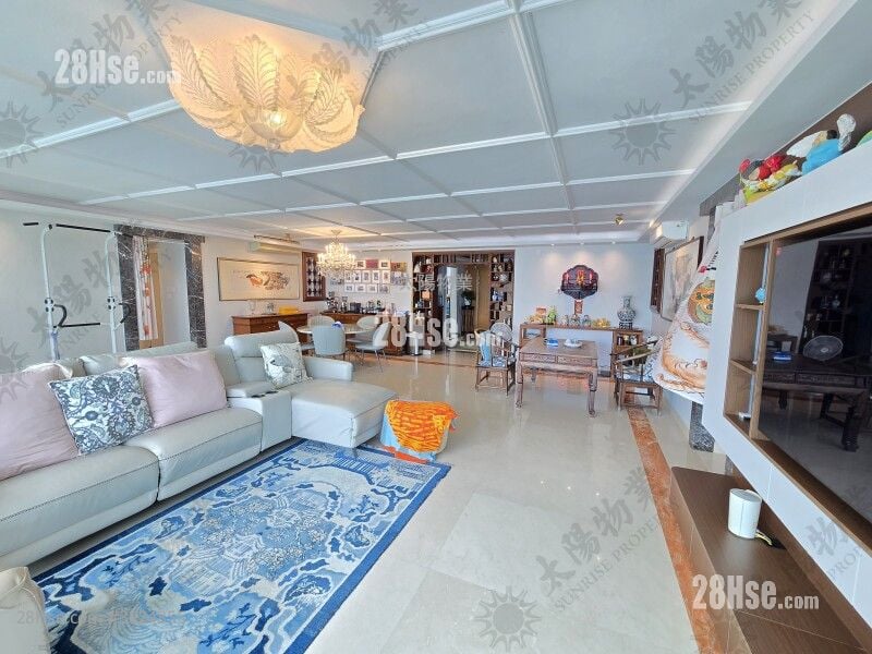 Laguna Verde Rental 5+ Bedrooms 2,196 ft²