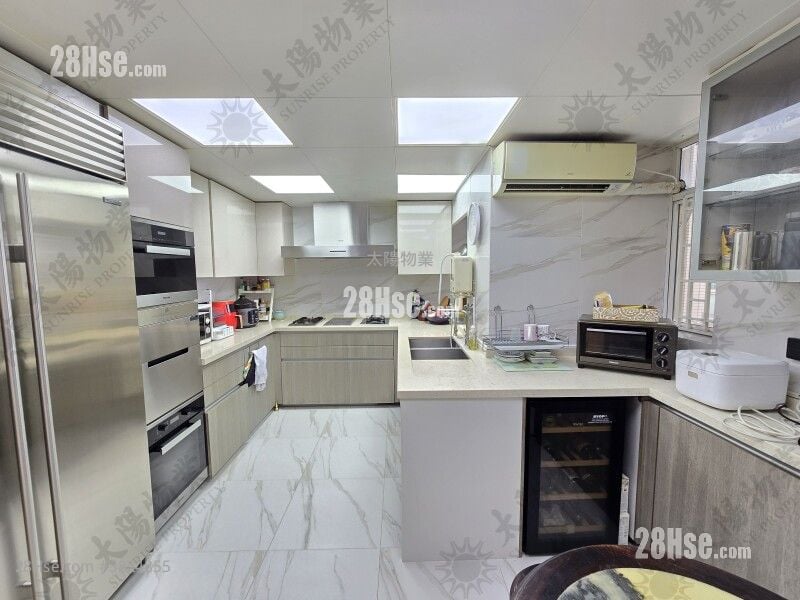 Laguna Verde Rental 5+ Bedrooms 2,196 ft²