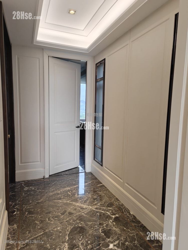 高尔夫御苑 售盘 3 房 , 2 浴室 1,046 平方尺