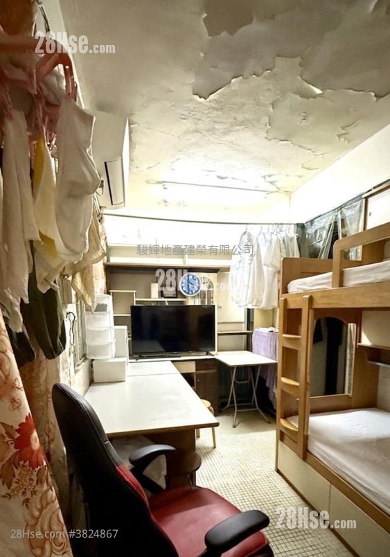 利鴻大樓 售盤 2 房 , 1 浴室 405 平方呎