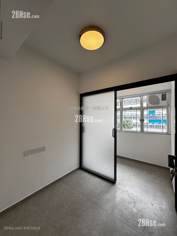 Hong Keung Mansion Rental 1 Bedroom , 1 Bathroom 160 ft²