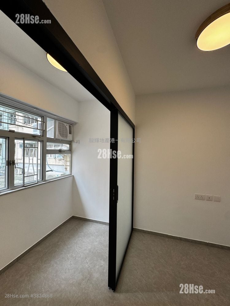 Hong Keung Mansion Rental 1 Bedroom , 1 Bathroom 160 ft²
