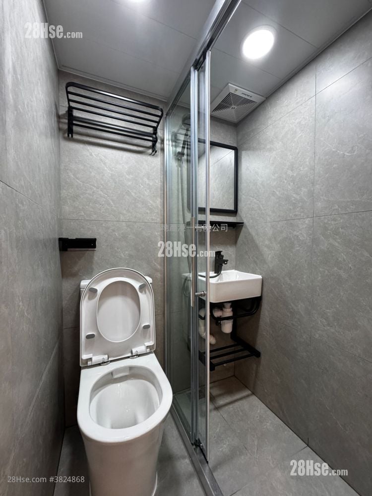 Hong Keung Mansion Rental 1 Bedroom , 1 Bathroom 160 ft²