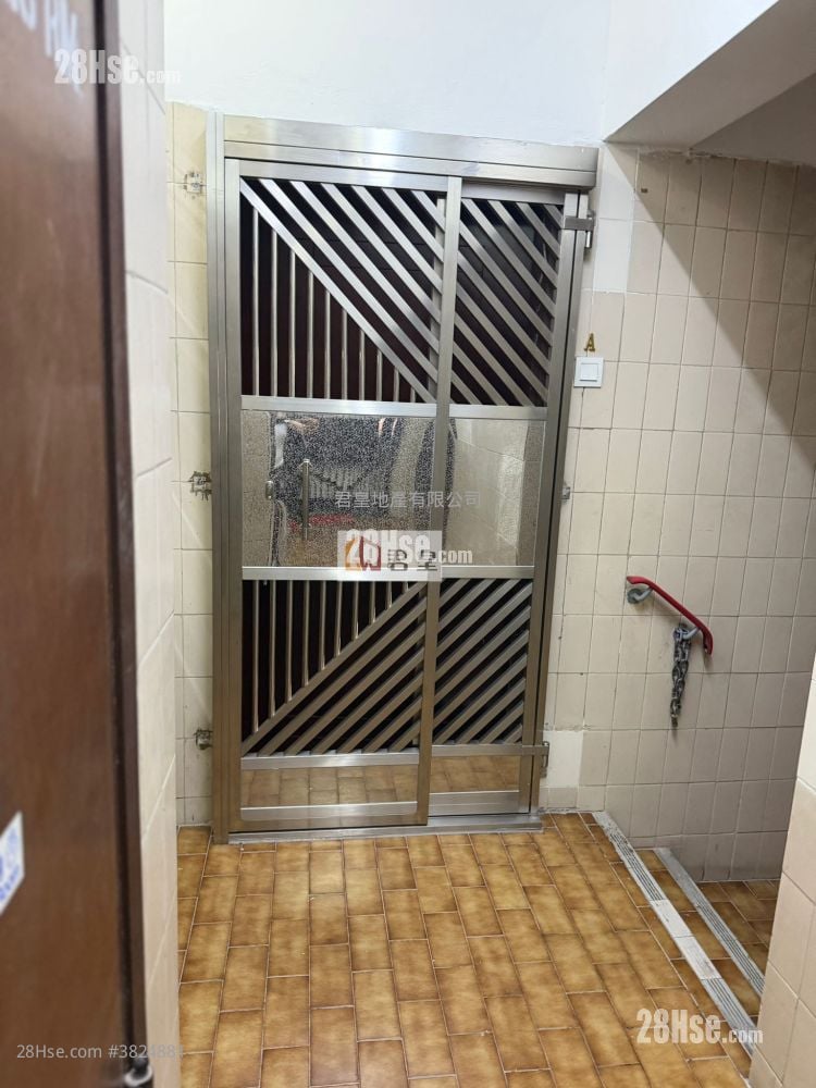 嘉怡大厦 租盘 2 房 , 1 浴室 270 平方尺