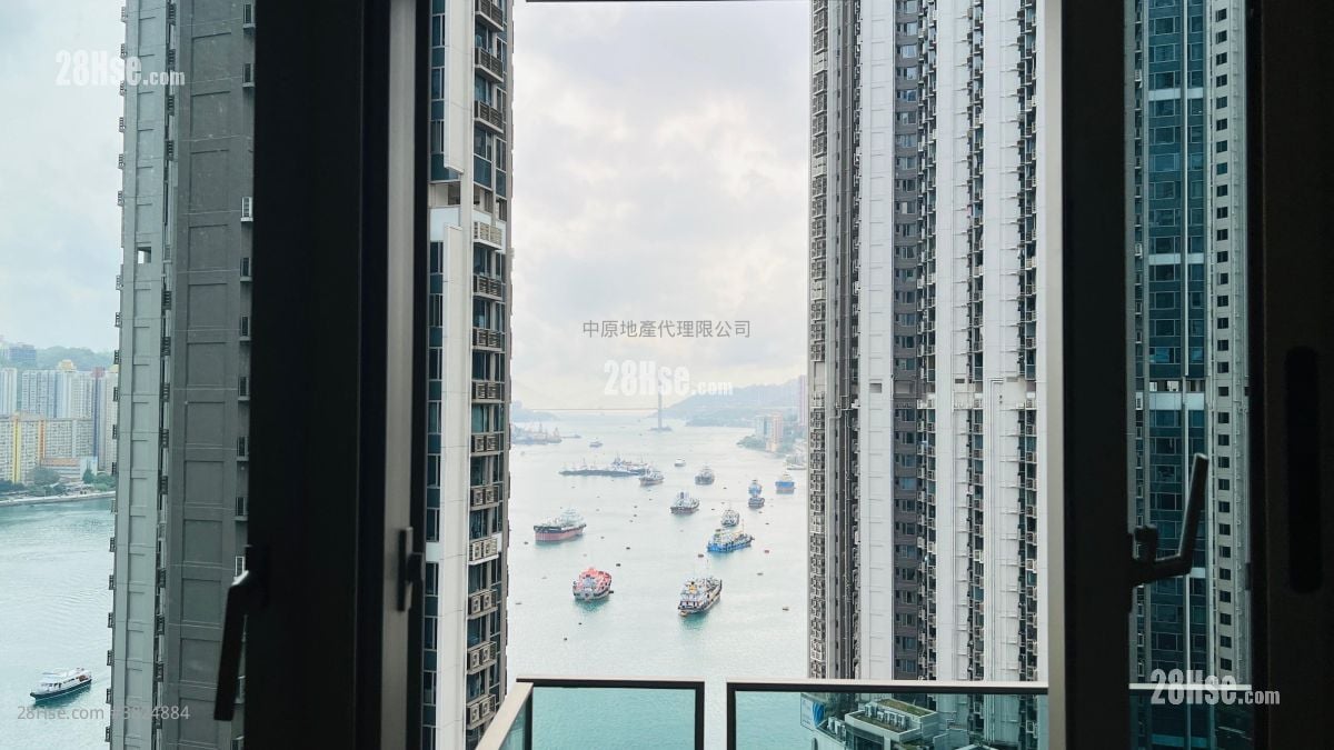 露台: 海之恋 售盘 1 房 , 1 浴室 393 平方尺