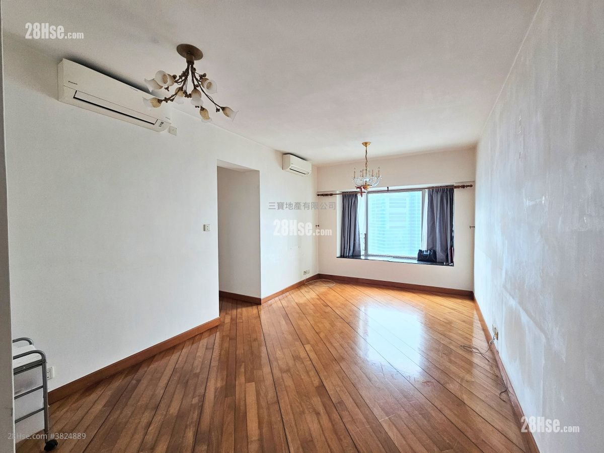 擎天半岛 售盘 3 房 , 2 浴室 781 平方尺