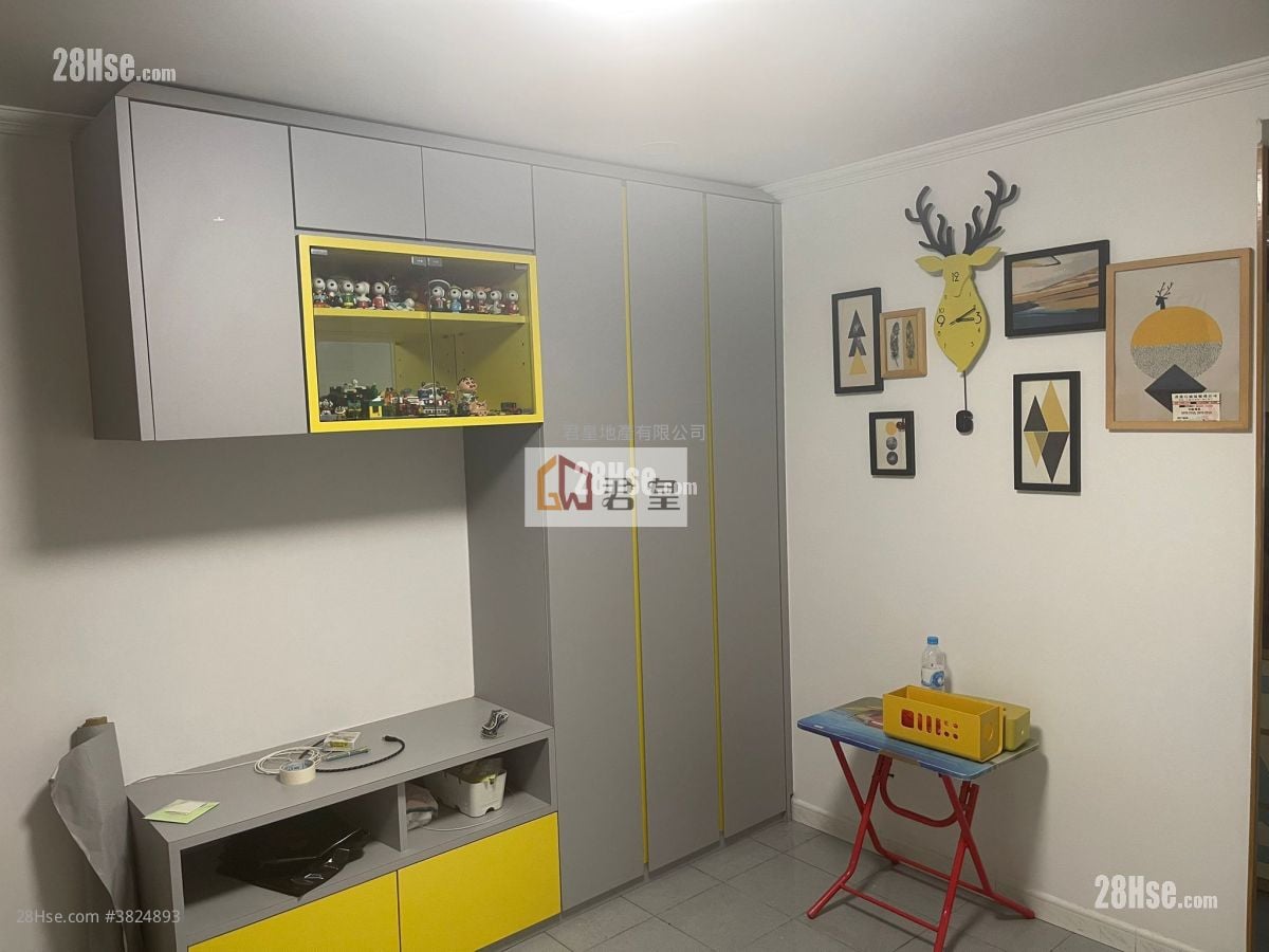 Tung Lo Court Rental 3 Bedrooms , 1 Bathroom 396 ft²