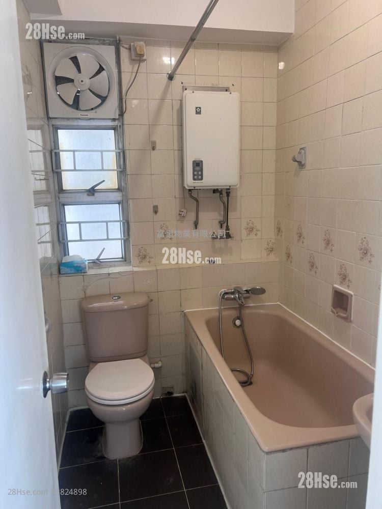 丽晶花园 租盘 2 房 , 1 浴室 407 平方尺