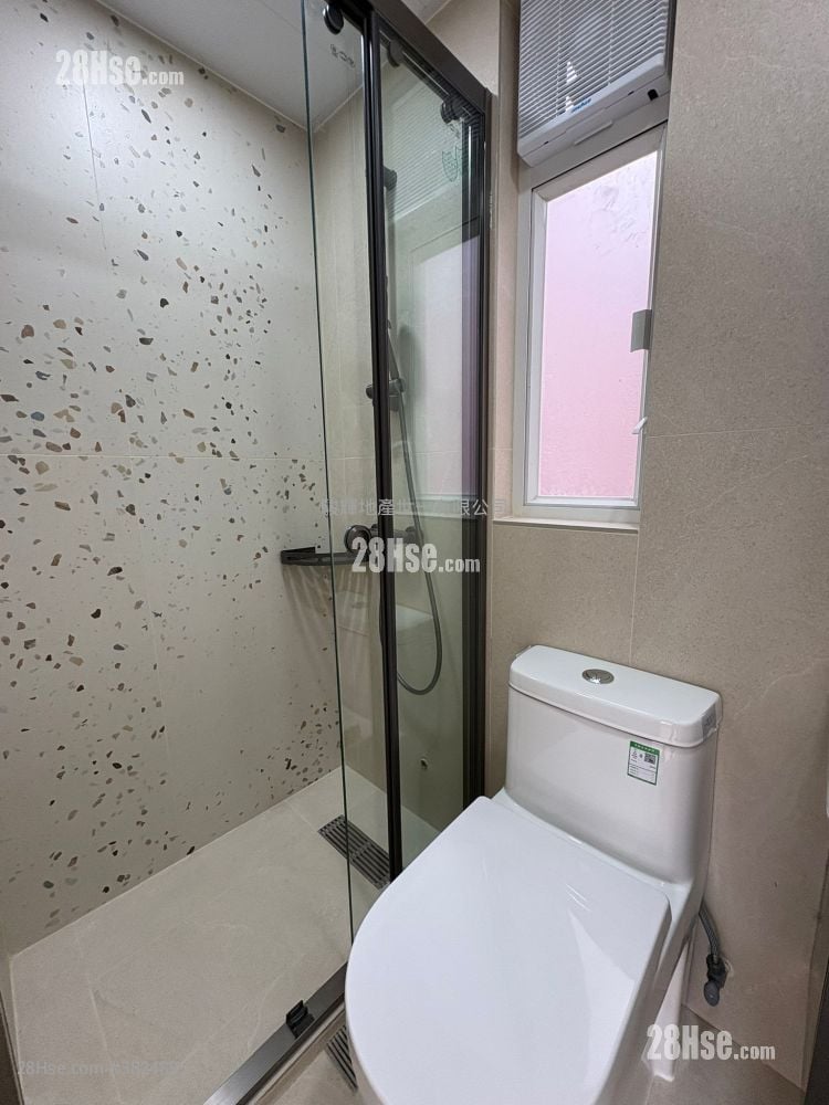 Tsimshatsui Mansion Rental Studio , 1 Bathroom 160 ft²