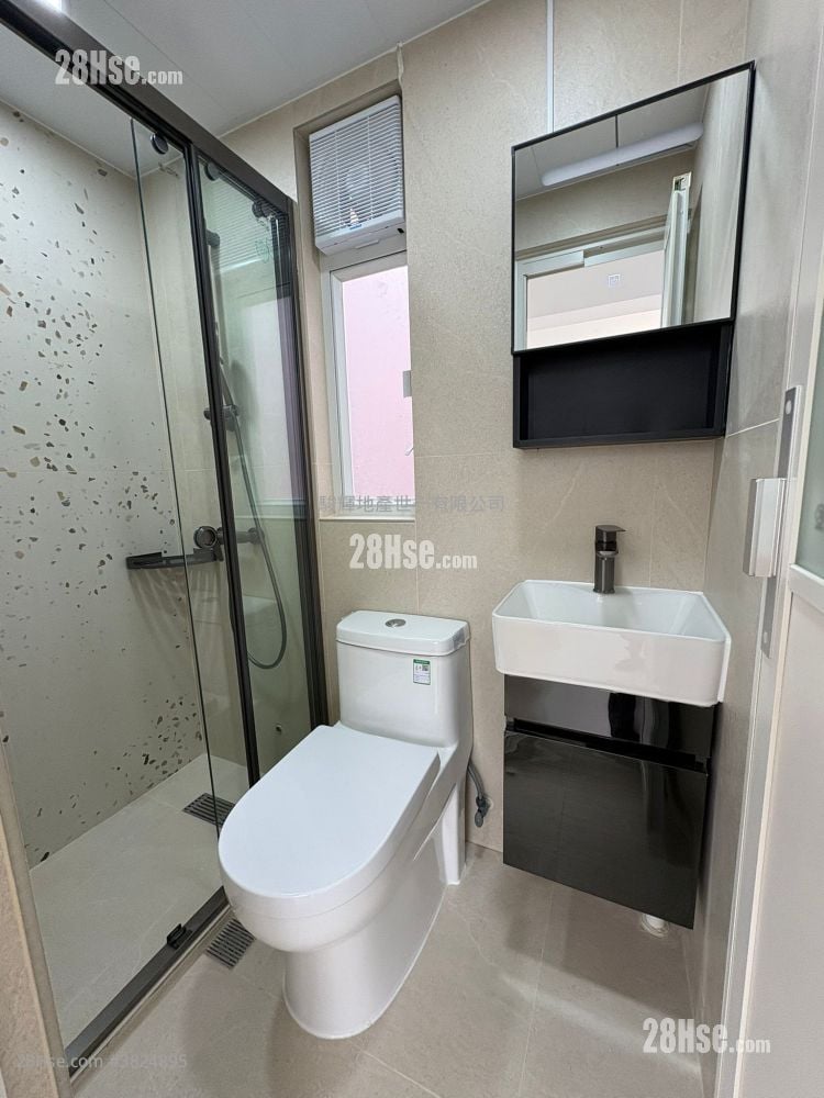 Tsimshatsui Mansion Rental Studio , 1 Bathroom 160 ft²