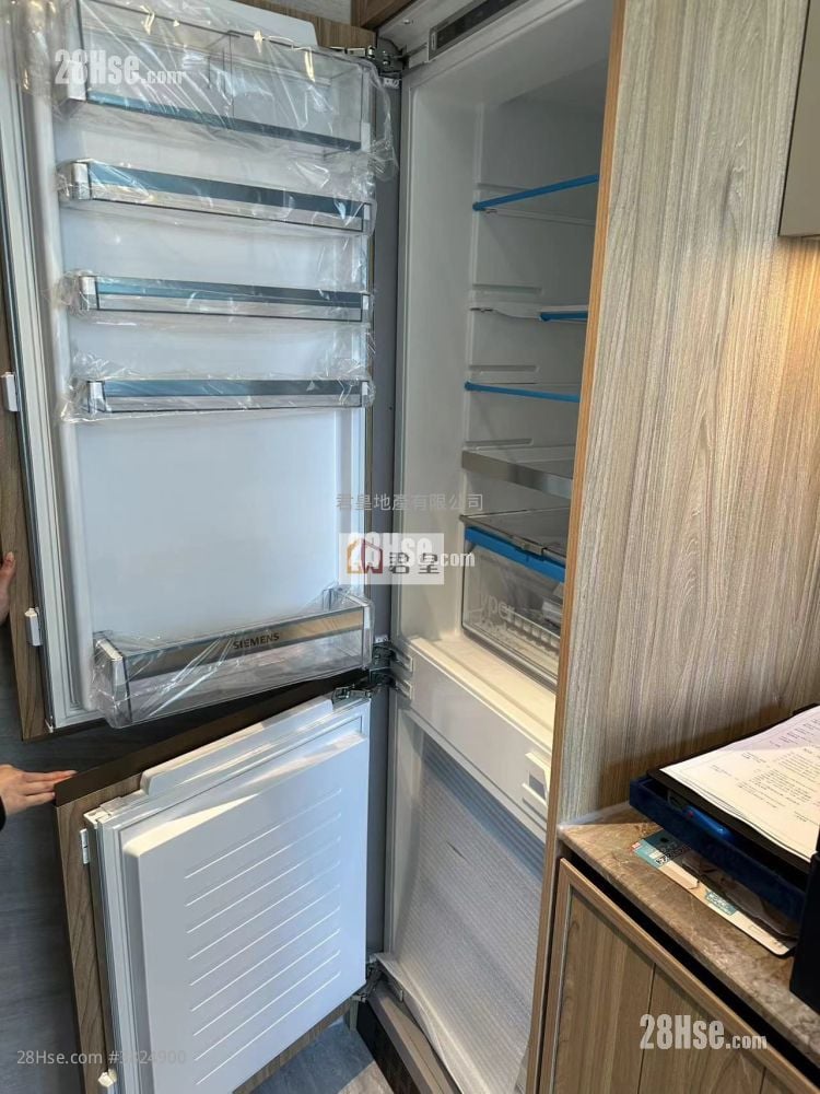 Topside Residence Rental 2 Bedrooms , 1 Bathroom 545 ft²