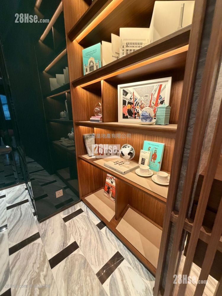 Topside Residence Rental 2 Bedrooms , 1 Bathroom 545 ft²