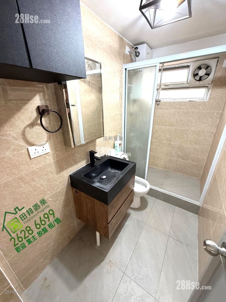 村屋 租盤 2 房 , 1 浴室