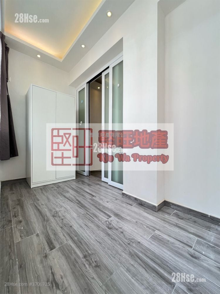 唐樓 租盤 1 房 , 1 浴室 180 平方呎