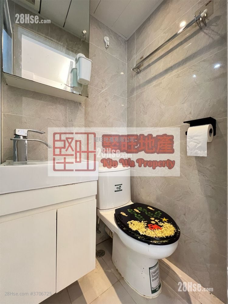 唐樓 租盤 1 房 , 1 浴室 180 平方呎