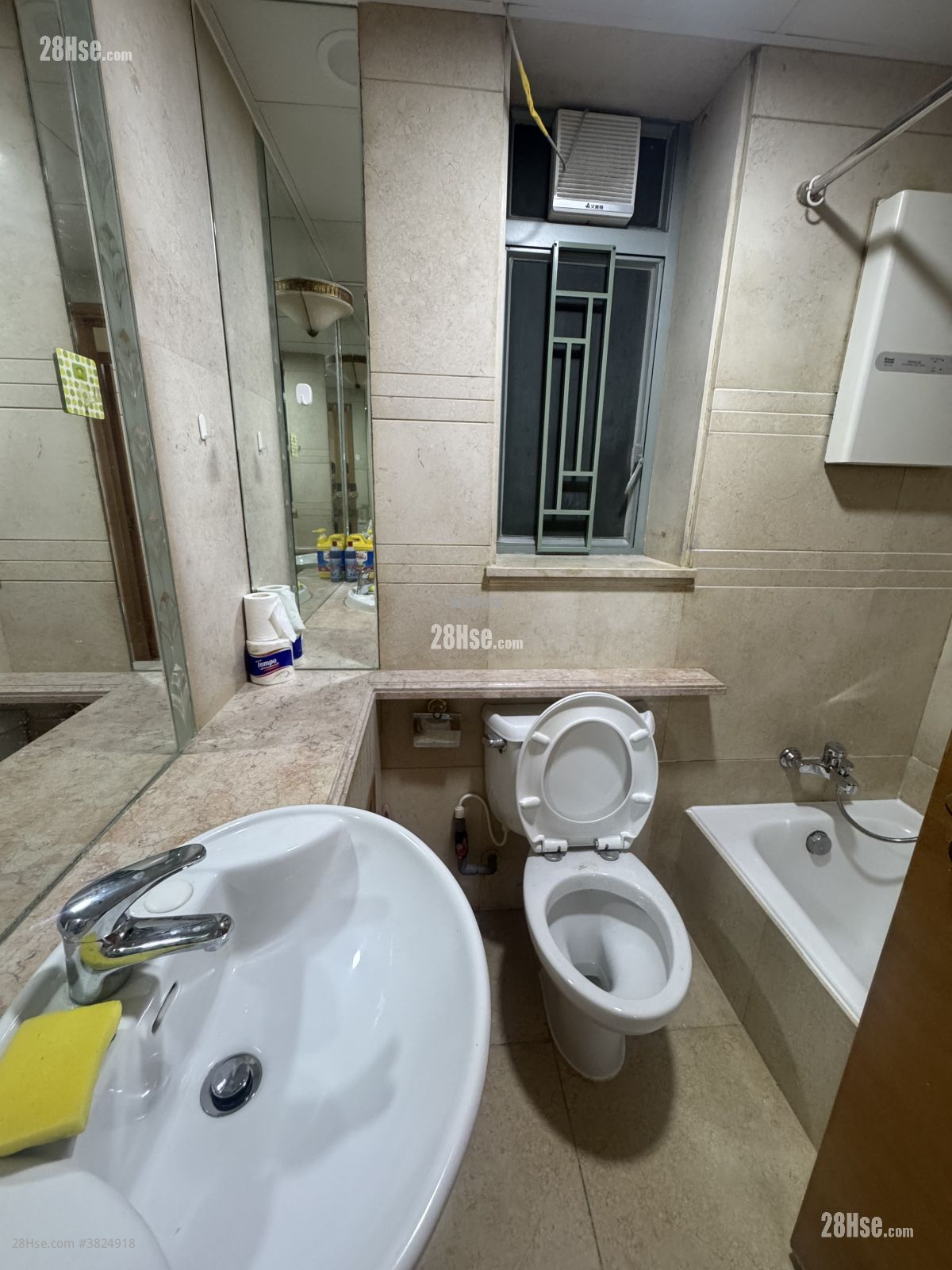 盈翠半島 租盤 4 房 , 2 浴室 756 平方呎