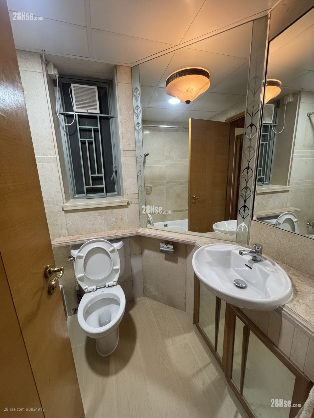 盈翠半島 租盤 4 房 , 2 浴室 756 平方呎