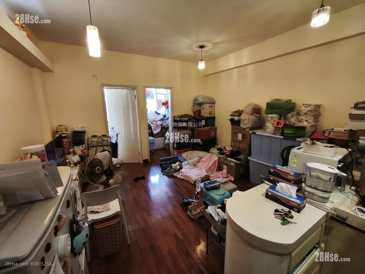 Loyal Mansion Sell 2 Bedrooms , 1 Bathroom 376 ft²