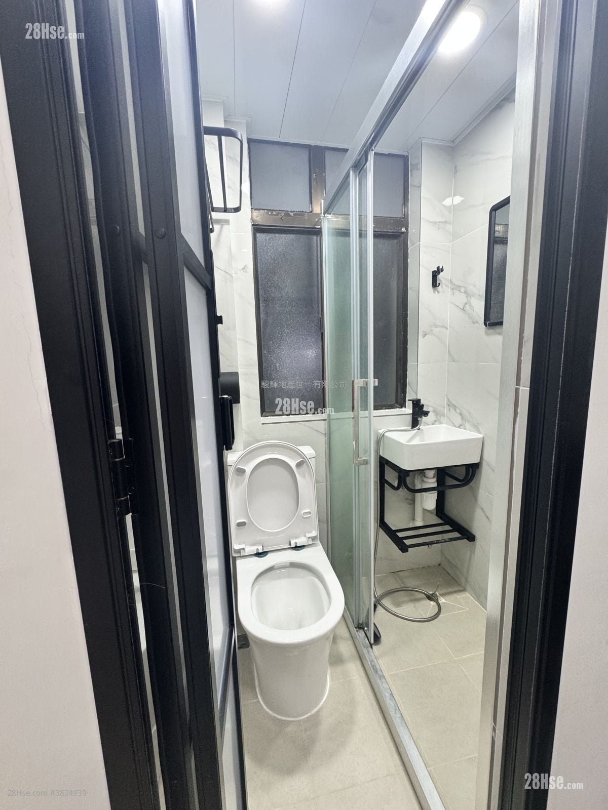 National Court Rental 1 Bedroom , 1 Bathroom 190 ft²