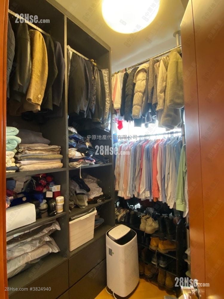 皇府山 售盤 3 房 , 2 浴室 731 平方呎