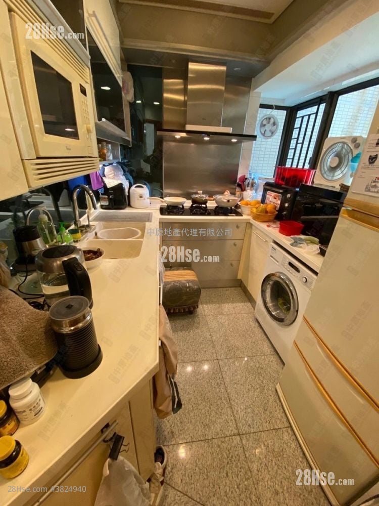 皇府山 售盤 3 房 , 2 浴室 731 平方呎