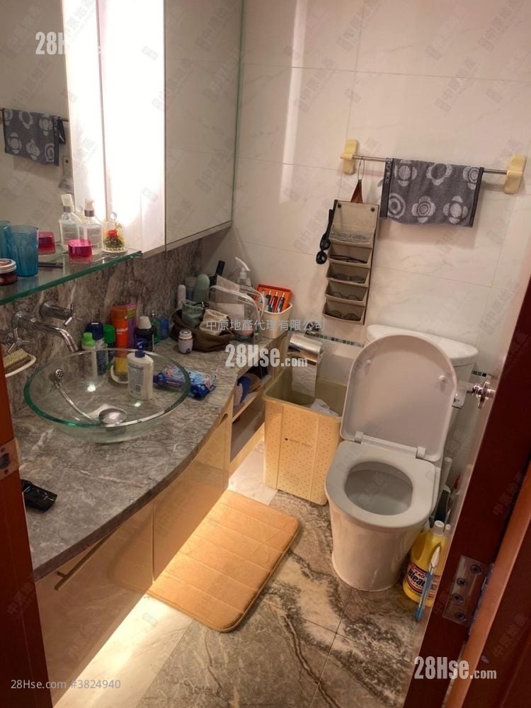 皇府山 售盤 3 房 , 2 浴室 731 平方呎