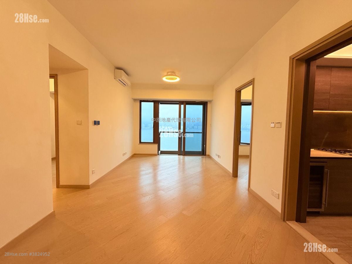 Lp10 Sell 3 Bedrooms 922 ft²