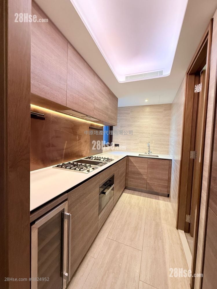 Lp10 Sell 3 Bedrooms 922 ft²