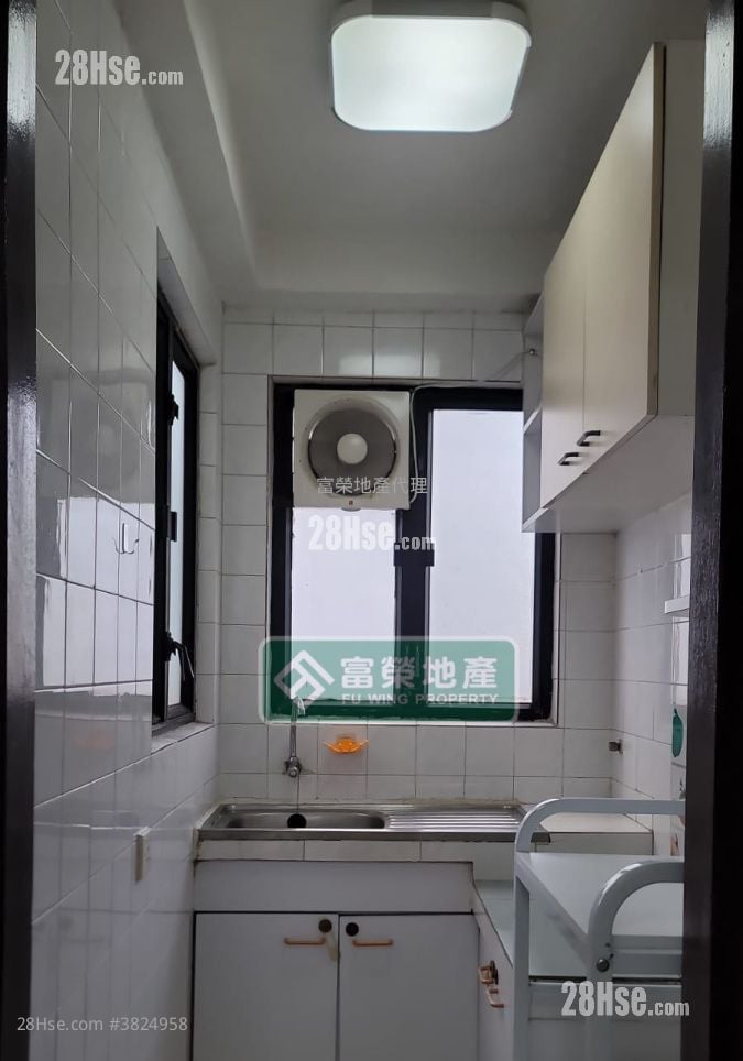 Ka Wai Court Sell 1 Bedroom , 1 Bathroom 286 ft²