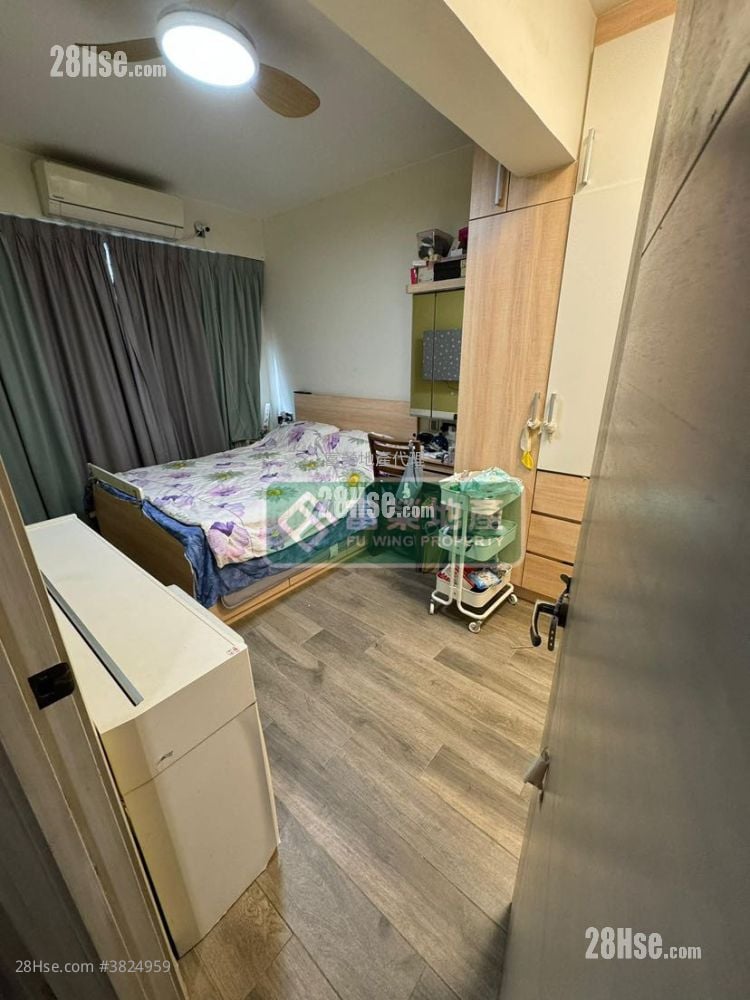 Diamond Building Sell 3 Bedrooms , 2 Bathrooms 863 ft²