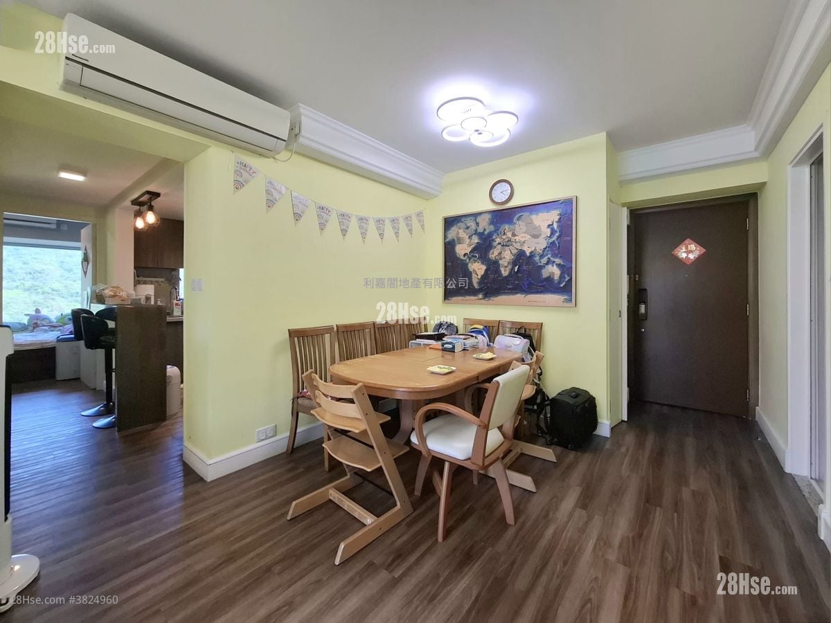 映湾园 售盘 3 房 , 2 浴室 749 平方尺