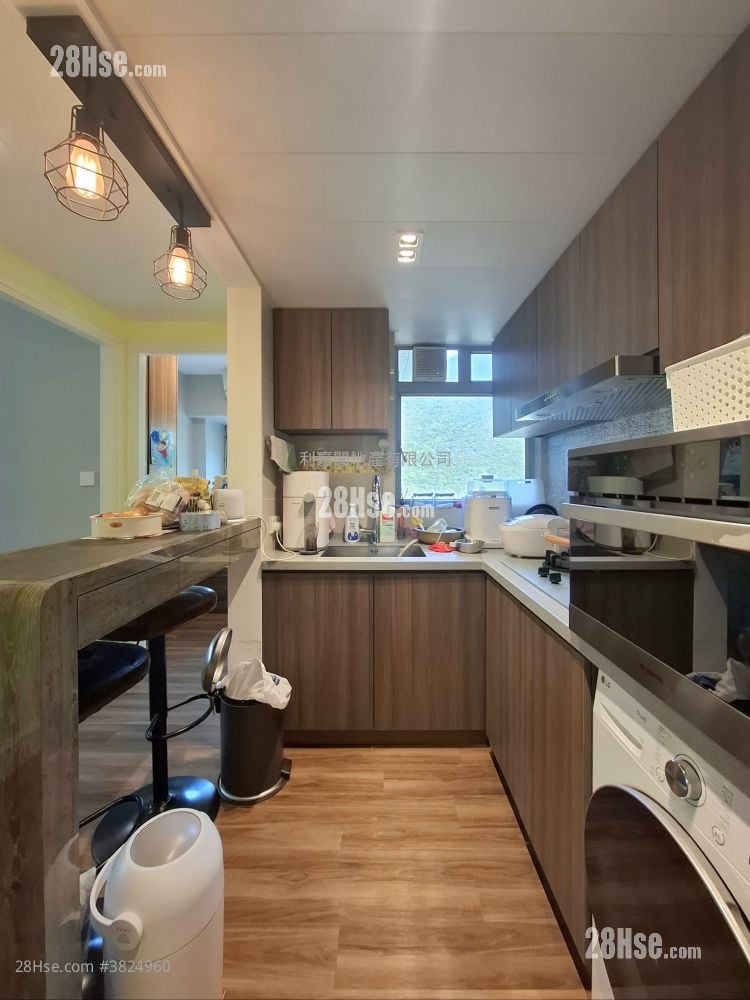 映湾园 售盘 3 房 , 2 浴室 749 平方尺