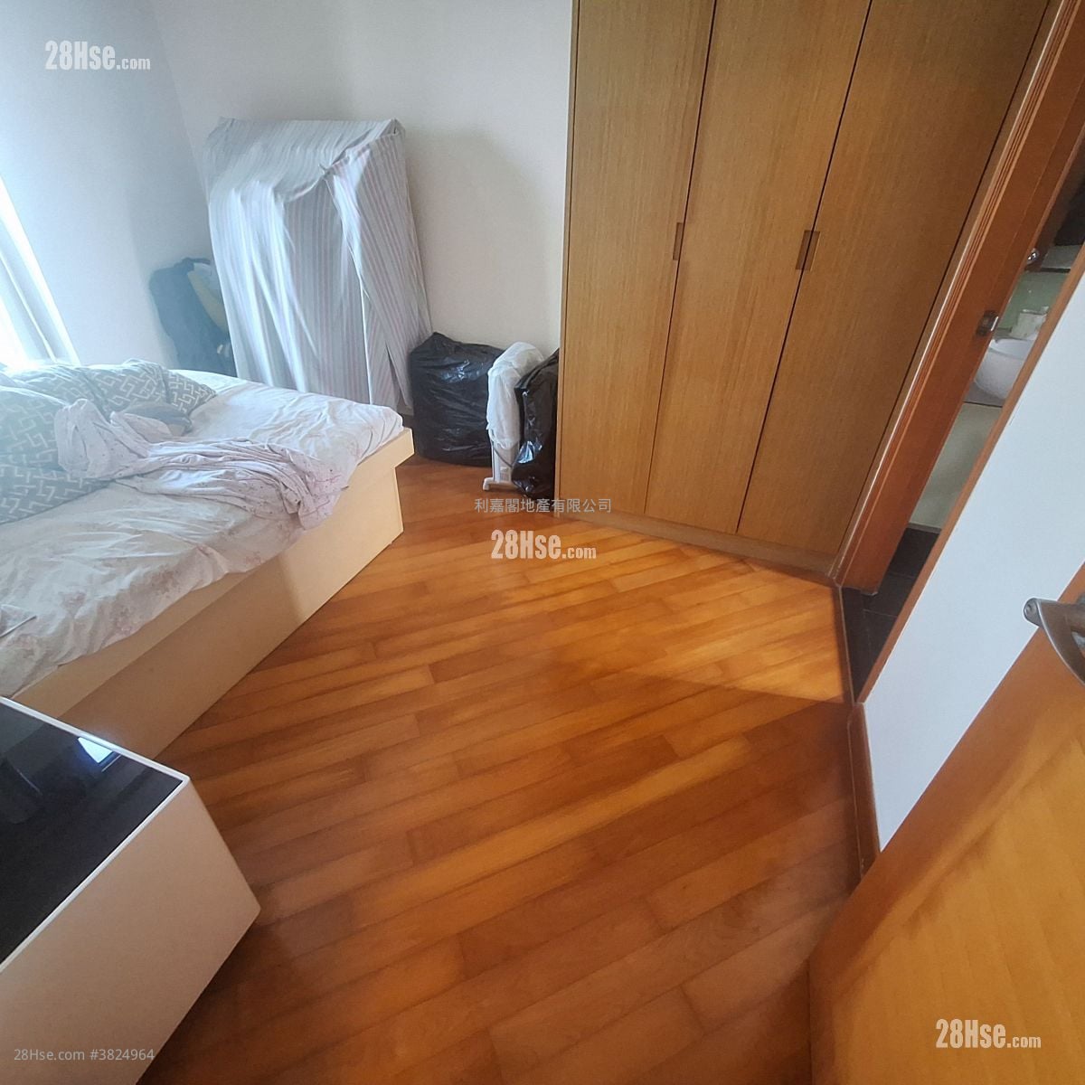 Coastal Skyline Sell 3 Bedrooms , 2 Bathrooms 771 ft²