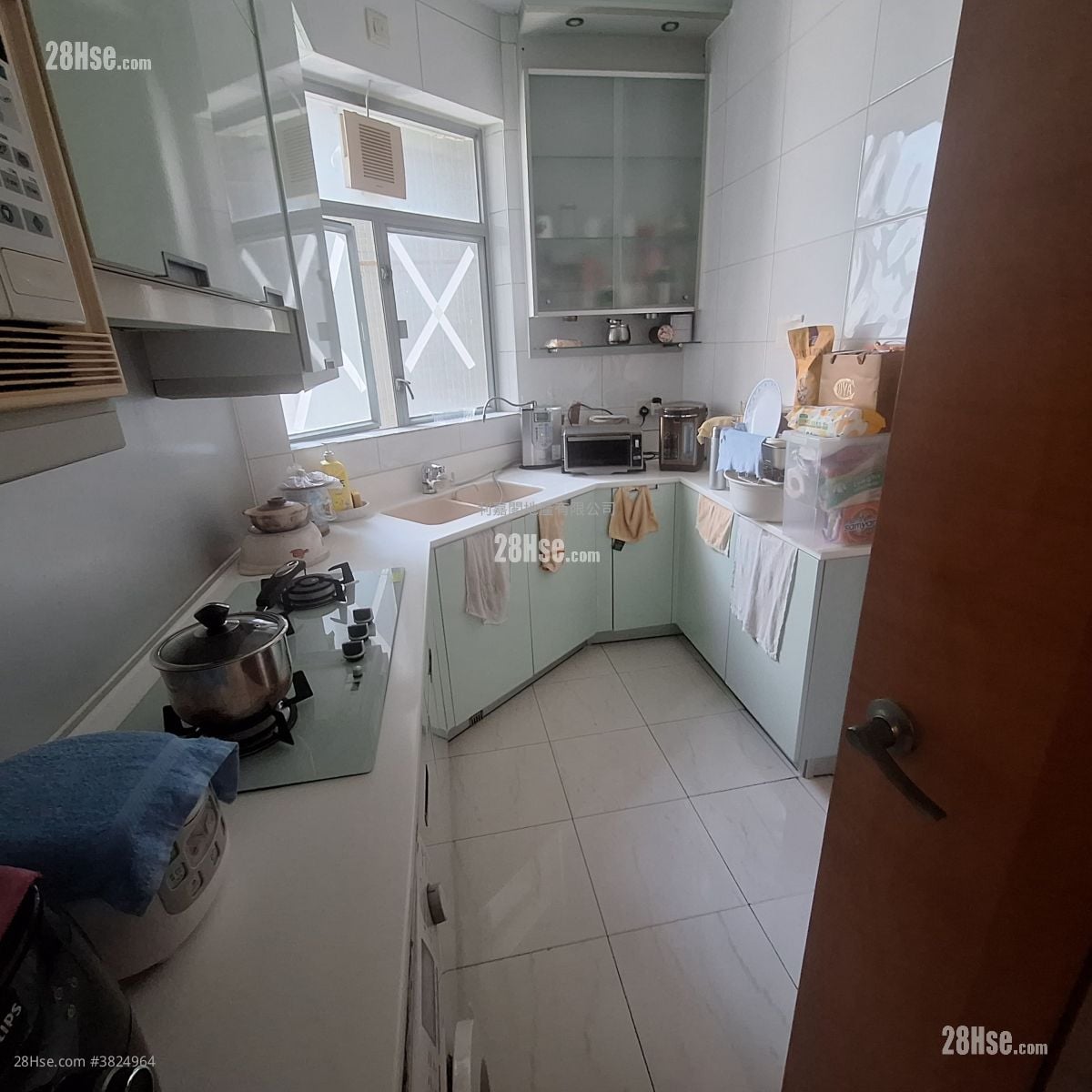 Coastal Skyline Sell 3 Bedrooms , 2 Bathrooms 771 ft²