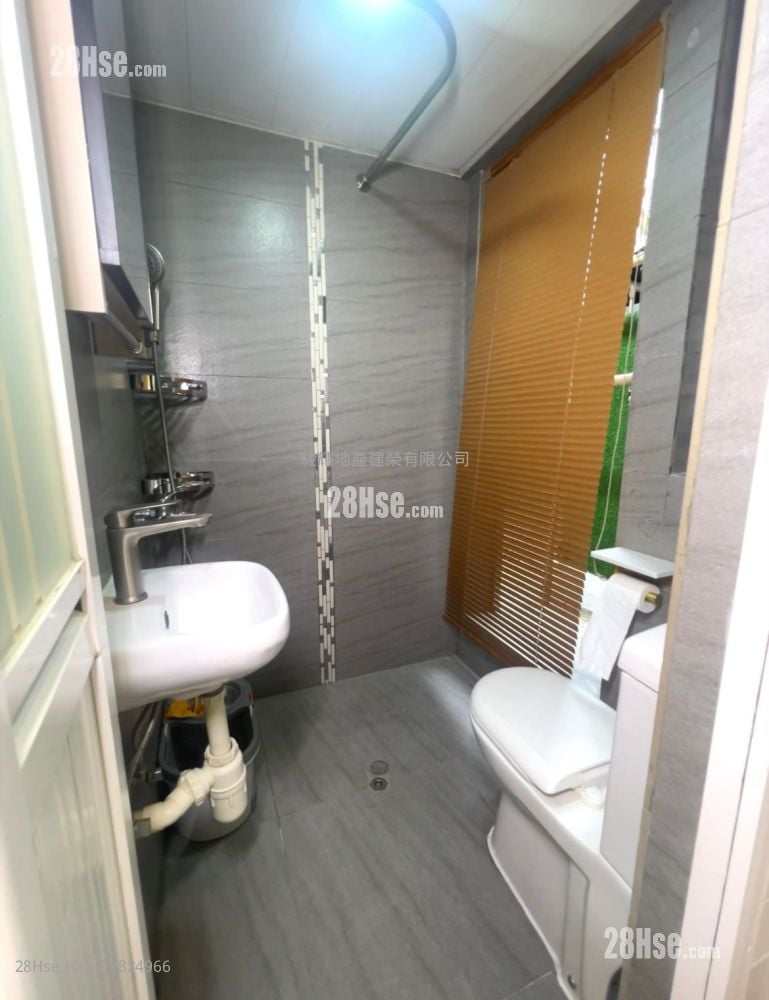 新万利大厦 售盘 2 房 , 1 浴室 285 平方尺