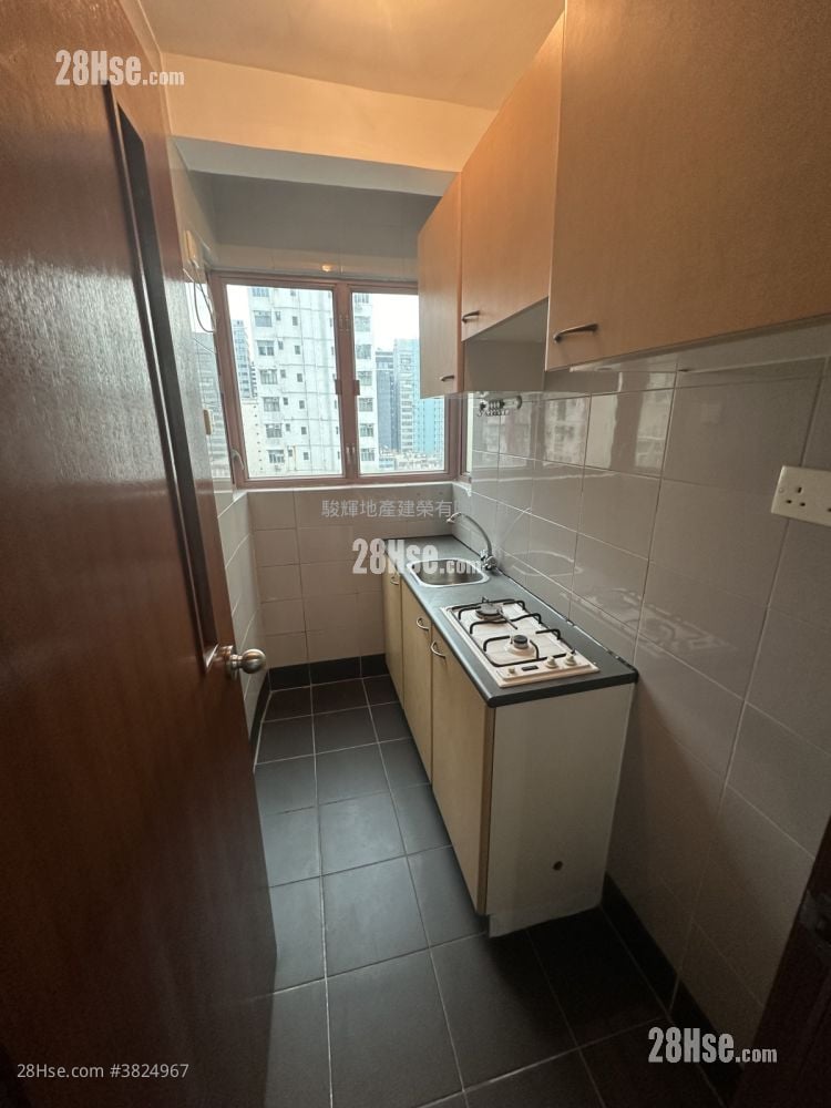 Orchid Court Sell 2 Bedrooms , 1 Bathroom 287 ft²