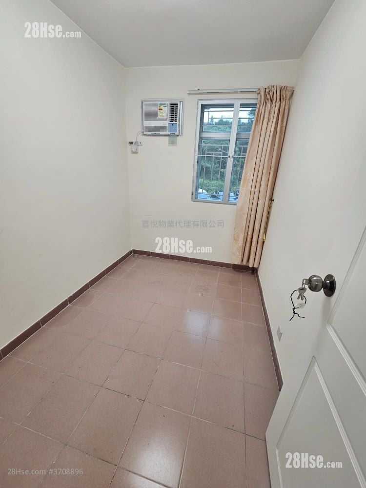 村屋 租盘 2 房 , 1 浴室 500 平方尺