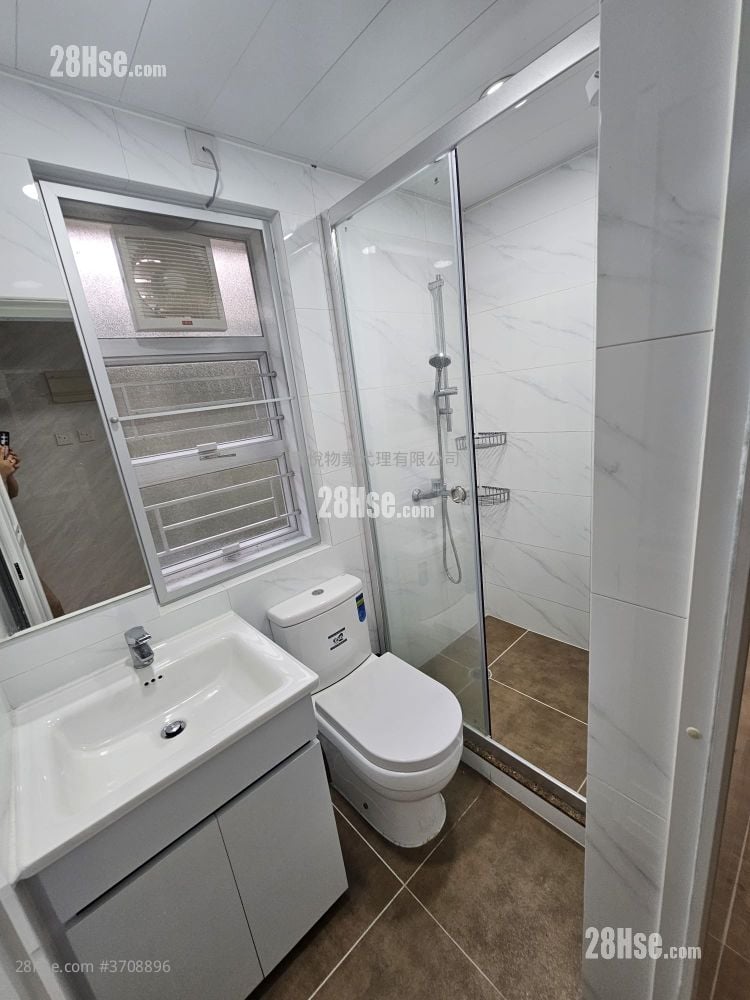 村屋 租盘 2 房 , 1 浴室 500 平方尺