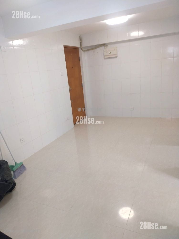 新墟村 租盤 2 房 , 1 浴室 350 平方呎