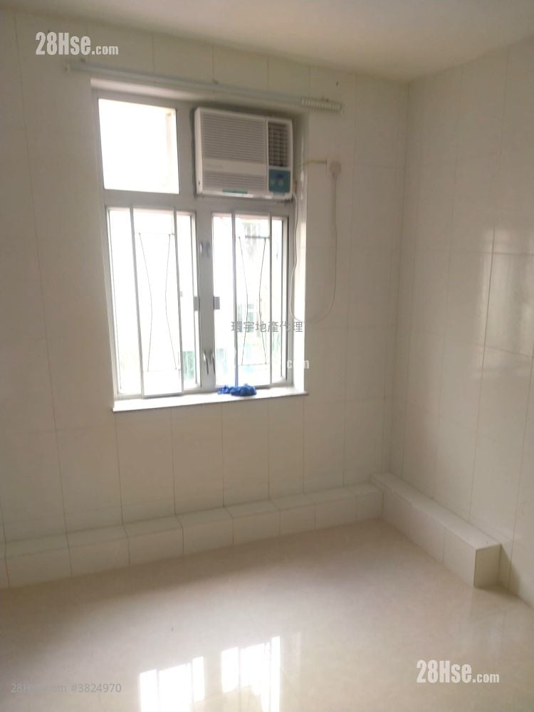 新墟村 租盤 2 房 , 1 浴室 350 平方呎