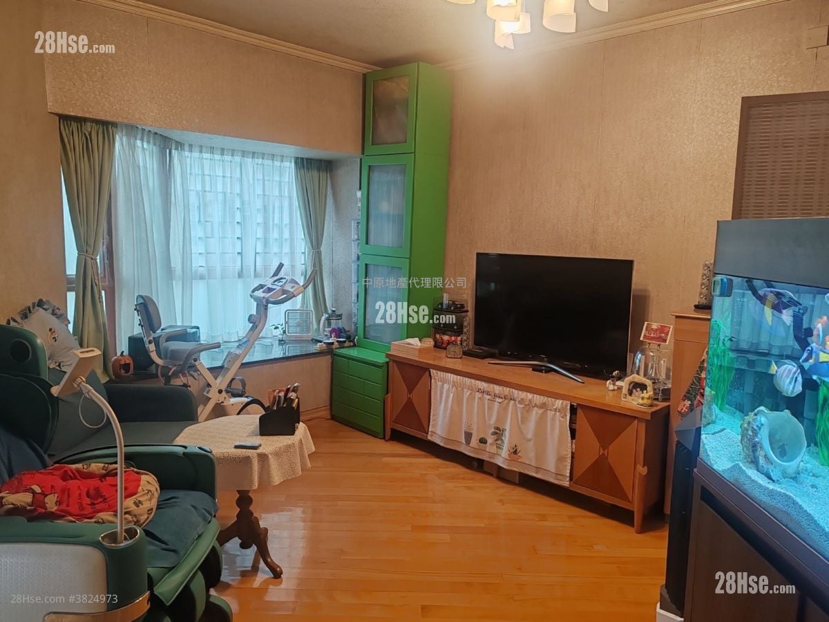 蔚翠花園 售盤 3 房 716 平方呎