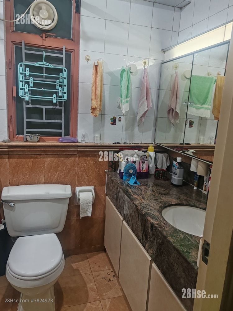 蔚翠花園 售盤 3 房 716 平方呎