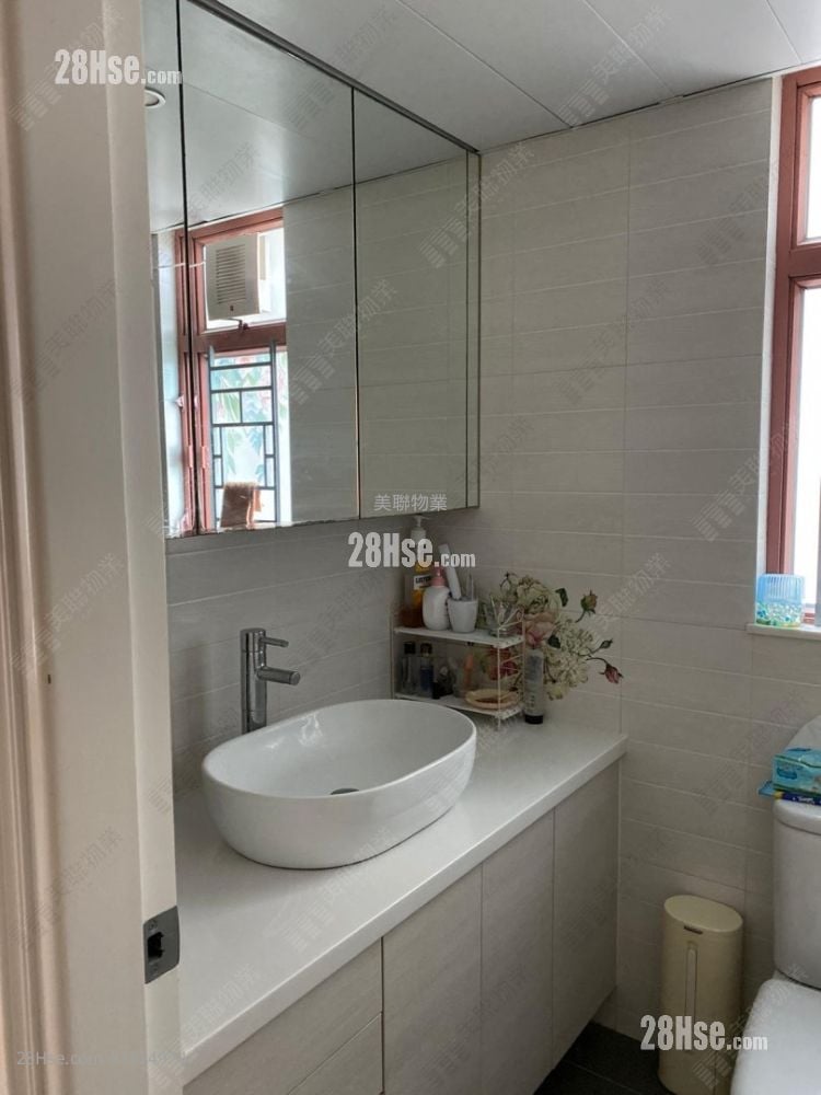 蔚翠花園 售盤 3 房 716 平方呎