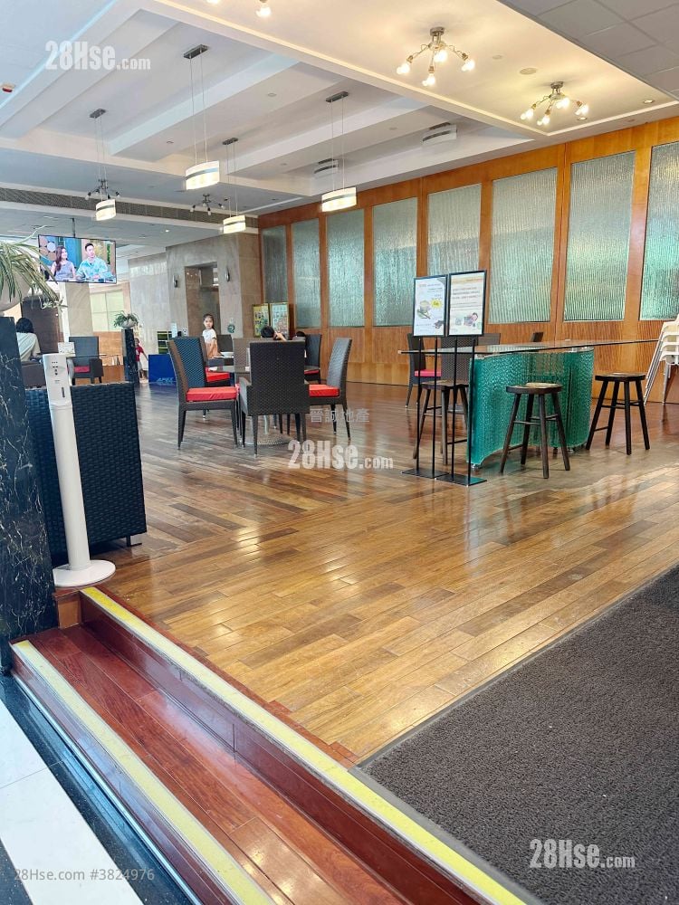 爱琴海岸 售盘 4 房 , 2 浴室 733 平方尺