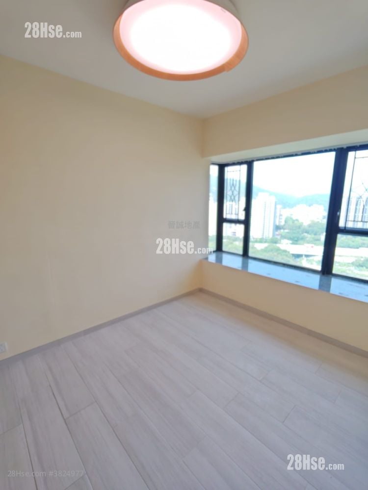 Aegean Coast Rental 4 Bedrooms , 2 Bathrooms 733 ft²